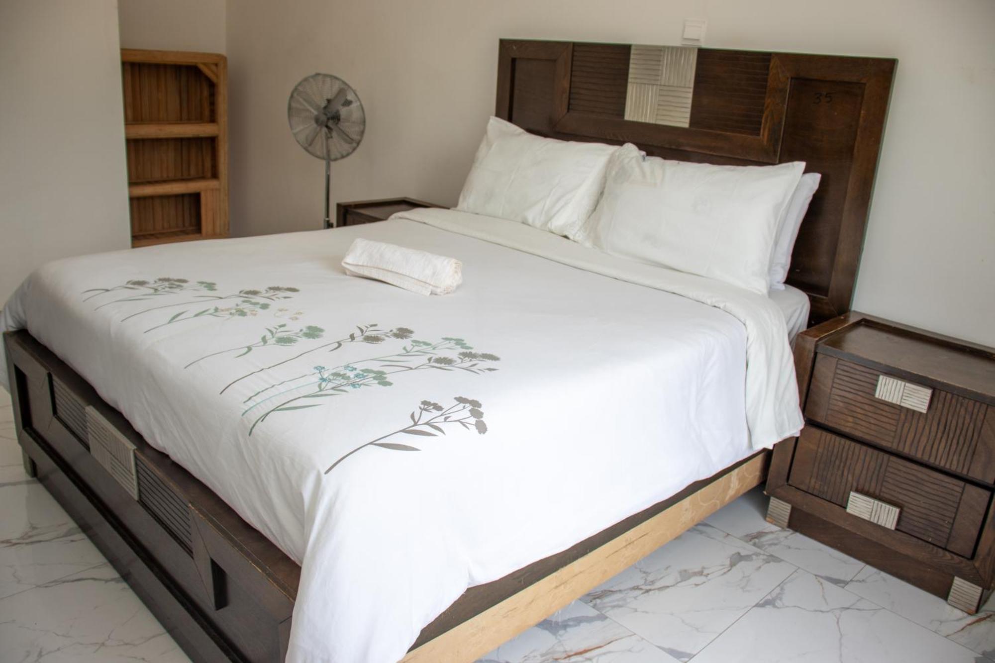 Lowin Suites-One-Bed Apartments Lusaka Extérieur photo