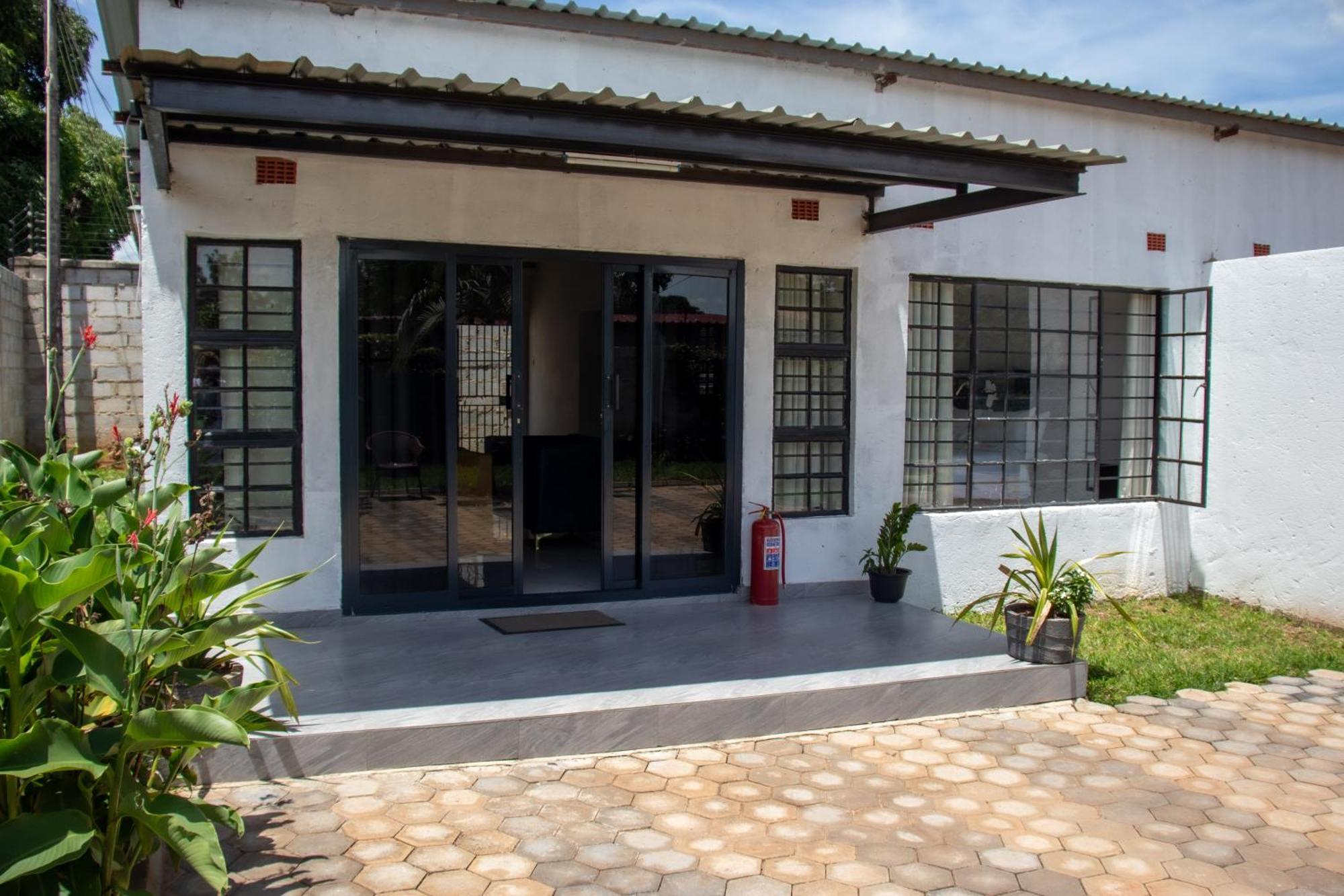 Lowin Suites-One-Bed Apartments Lusaka Extérieur photo