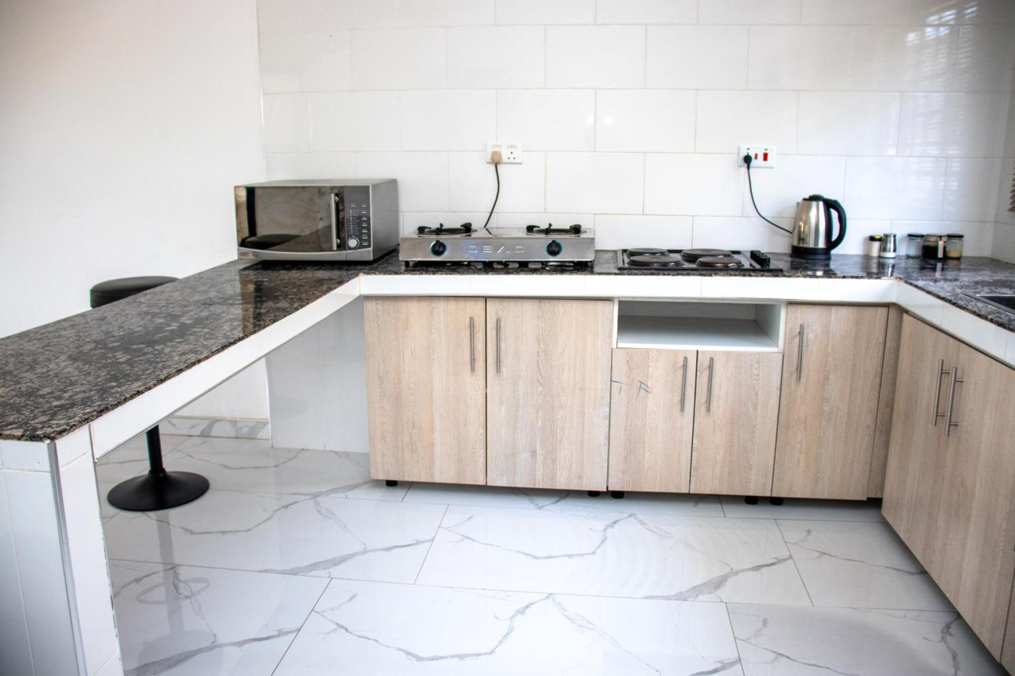 Lowin Suites-One-Bed Apartments Lusaka Extérieur photo