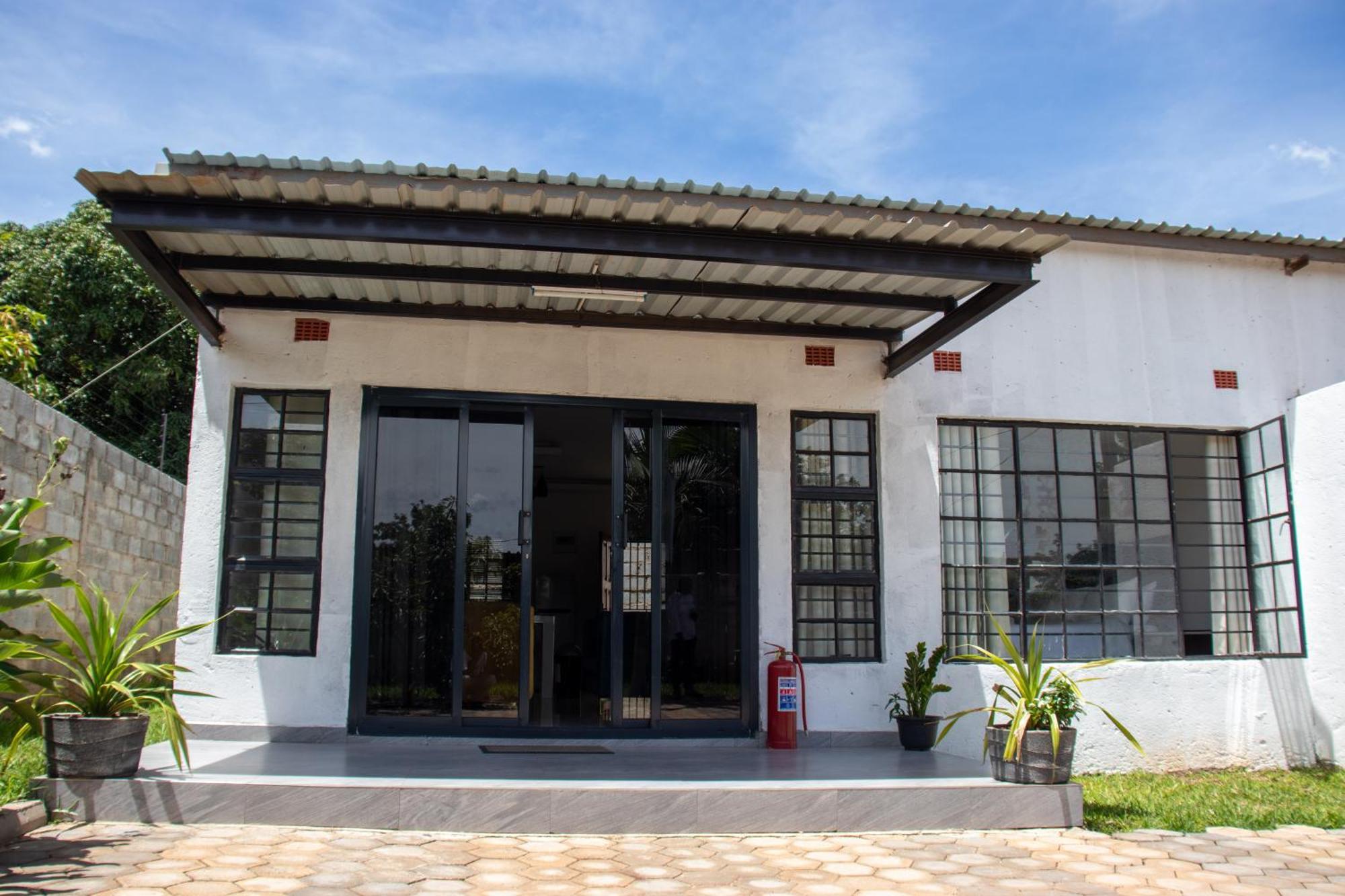 Lowin Suites-One-Bed Apartments Lusaka Extérieur photo
